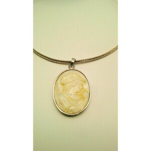 Vintage Italian Minstrel Mother Of Pearl Cameo Necklace 18"